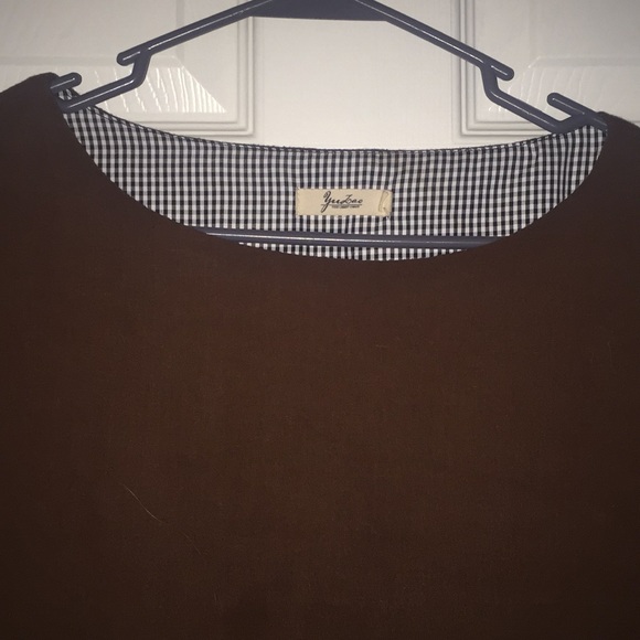 Top - Picture 2 of 3